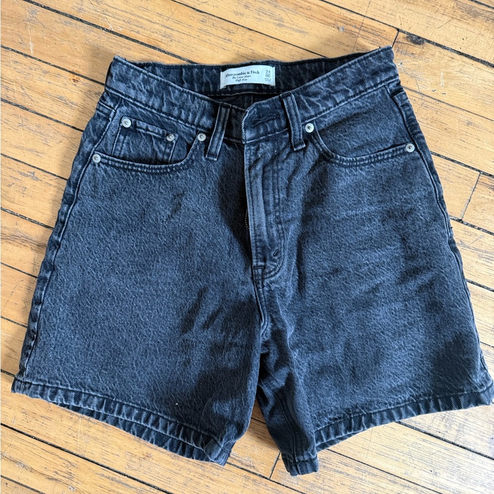 Abercombie size 24 black vintage washed shorts